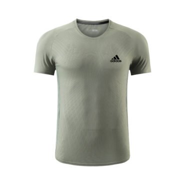 Adidas  T-shirt #8601