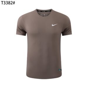 Nike T-shirt #3382